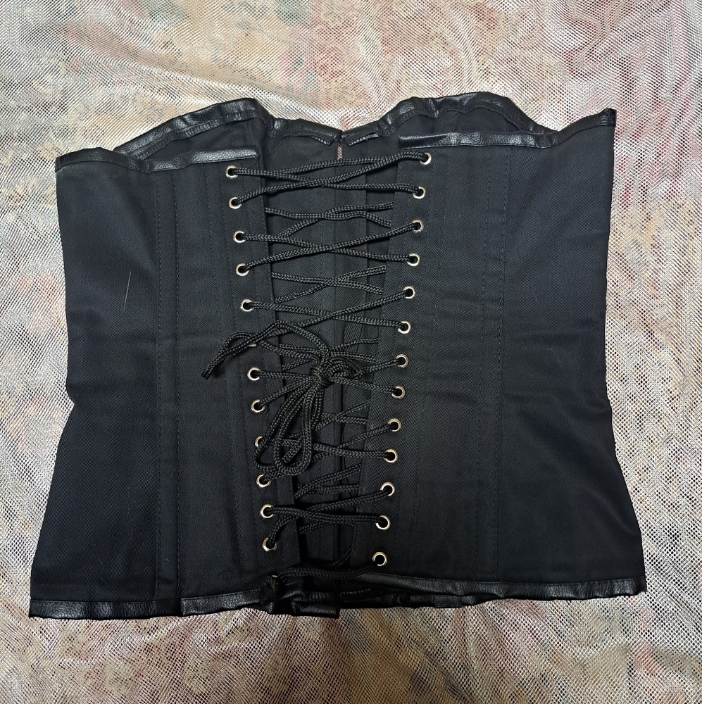Gothic Corset View 2